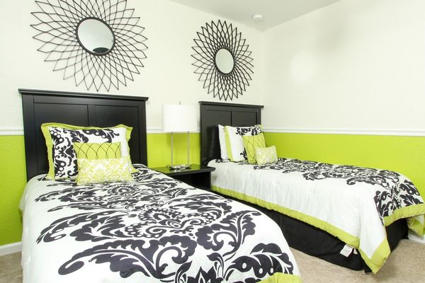 Two Twins Bedroom 4 Upstairs