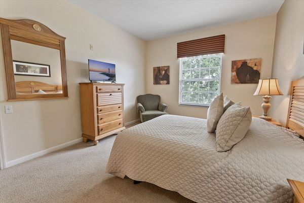 Double Bedroom 2 (Angle)
32" Roku TV