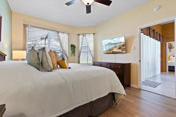 Master King Bedroom 2 (Angle)
50" Roku TV