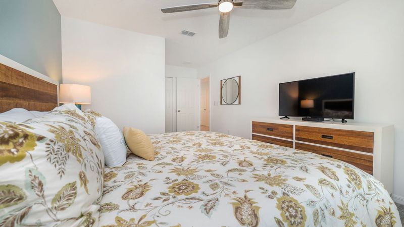 King Bedroom Suite (Angle) 4
43" Smart TV