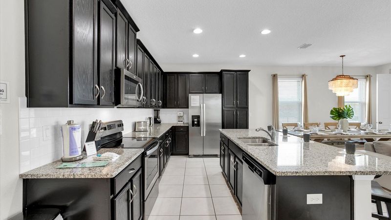 Kitchen (Angle 2)