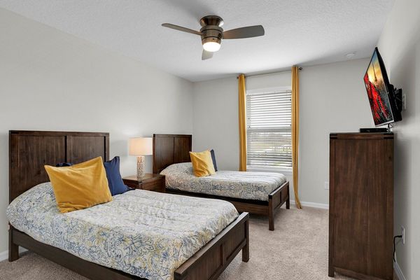 Two Twins Bedroom 4 Upstairs