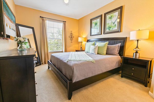 Master King Bedroom 1
Attached Bathroom