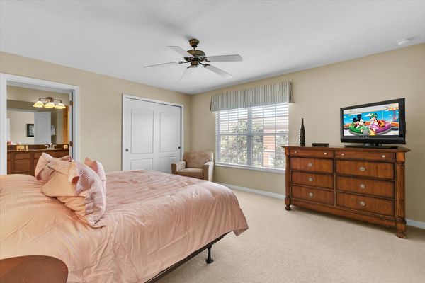 Master King Bedroom 4 (Angle)