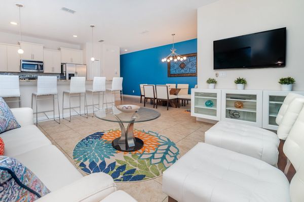 3027 Beach Palm Avenue