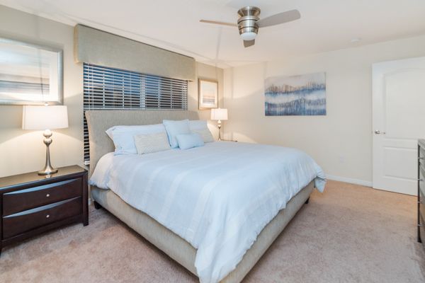 Master King Bedroom 4 Upstairs
Attached Bathroom