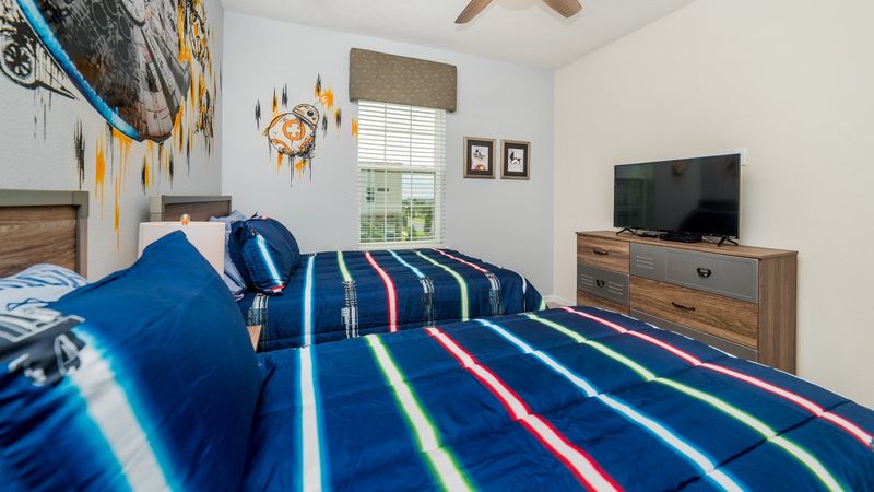 Twin/Double Bedroom 4
40" Smart TV