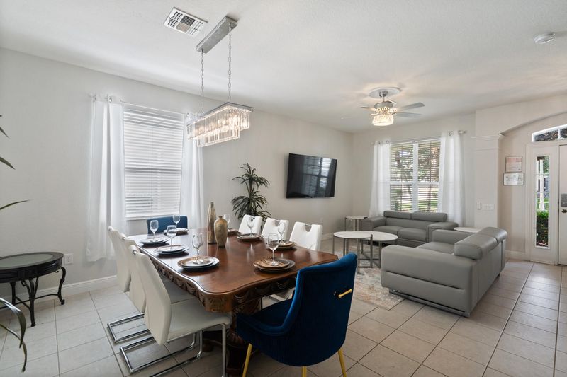 Dining / Living