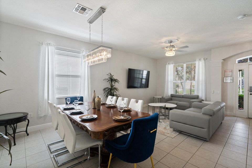 Dining / Living