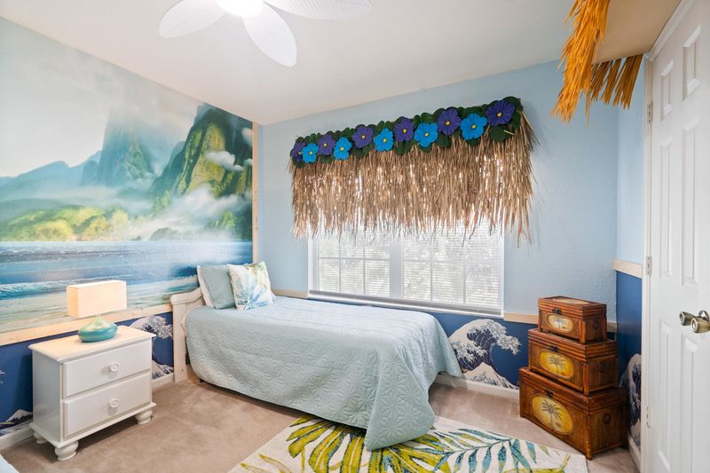 Two Twins Bedroom 5 Upstairs 43" Roku TV 
Moana Theme