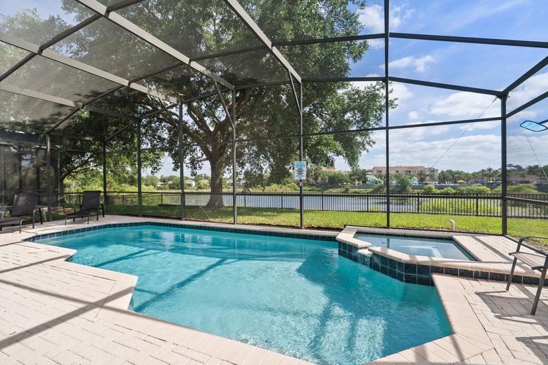 Pool / Spa Faces North East