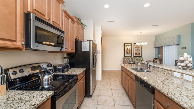 Kitchen (Angle)