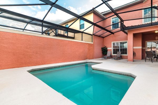 3031 Beach Palm Avenue