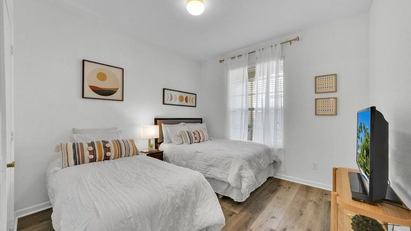 Twin/Double Bedroom 2
