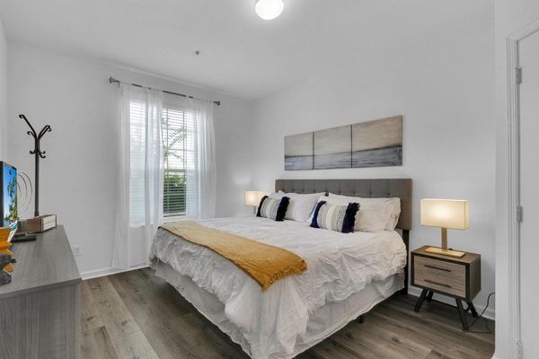 Master King Bedroom 1
Attached Bathroom