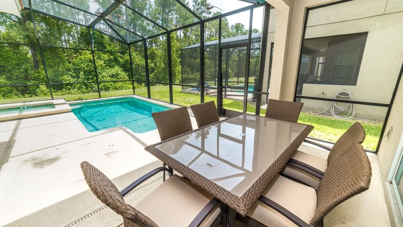 Patio
Pool Faces South
