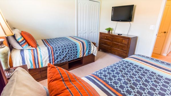 Two Twins Bedroom 4 Upstairs
32" TV