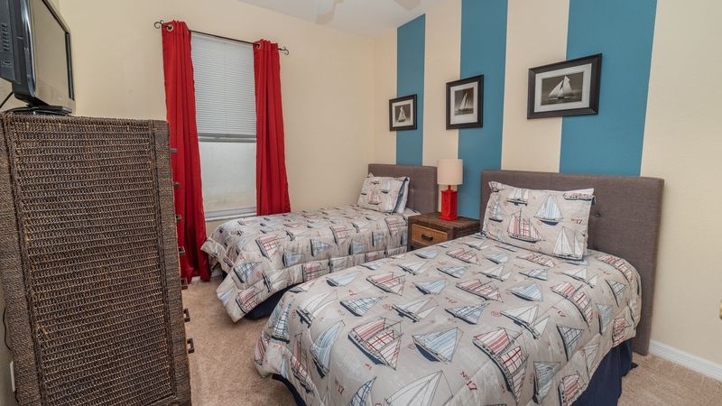 Two Twins Bedroom 4