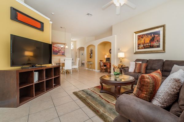 Living Room (Angle)
55" Smart TV