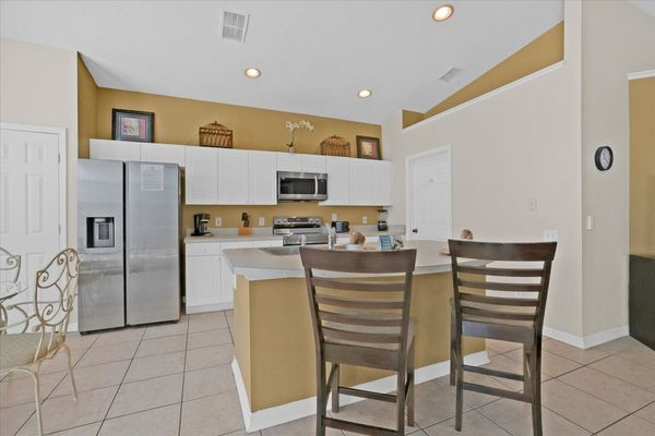 Kitchen (Angle 2)