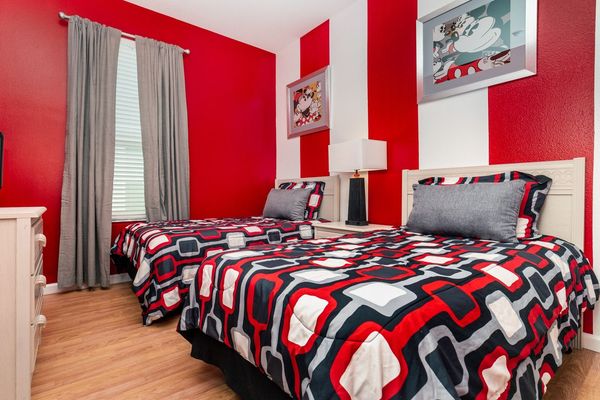 Two Twins Bedroom 4 
32" Roku TV
TV has been updated
Mickey