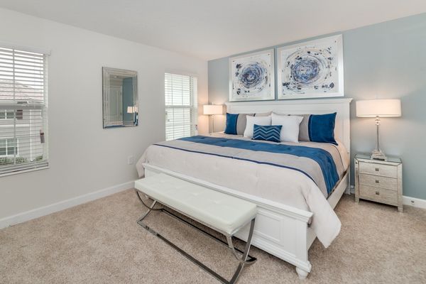 Master King Bedroom 1 Upstairs
Attached Bathroom