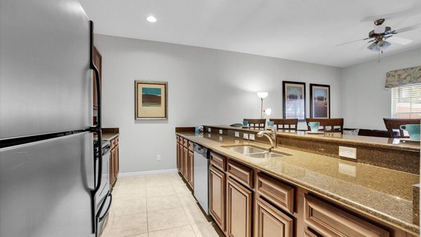 Kitchen (Angle)