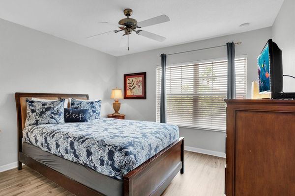 Bedroom 3 Queen Upstairs