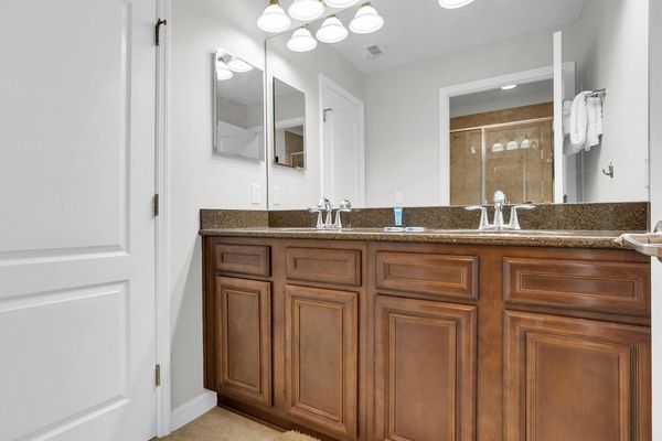 Hall Bathroom 2 Upstairs