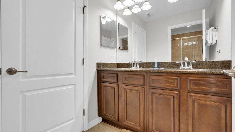 Hall Bathroom 2 Upstairs