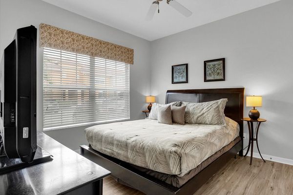 King Bedroom 1 Downstairs