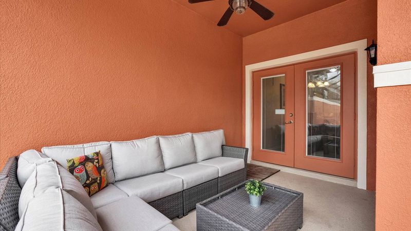 Patio Dining (Angle)