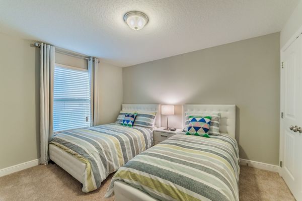 Twin/Double Bedroom 3 Upstairs
Shared Bathroom
Tub/Shower Combo