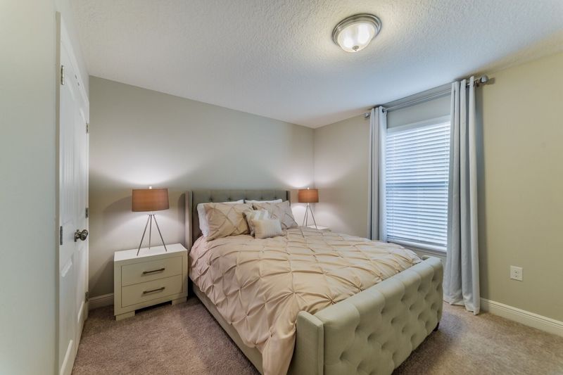 Queen Bedroom 4 Upstairs