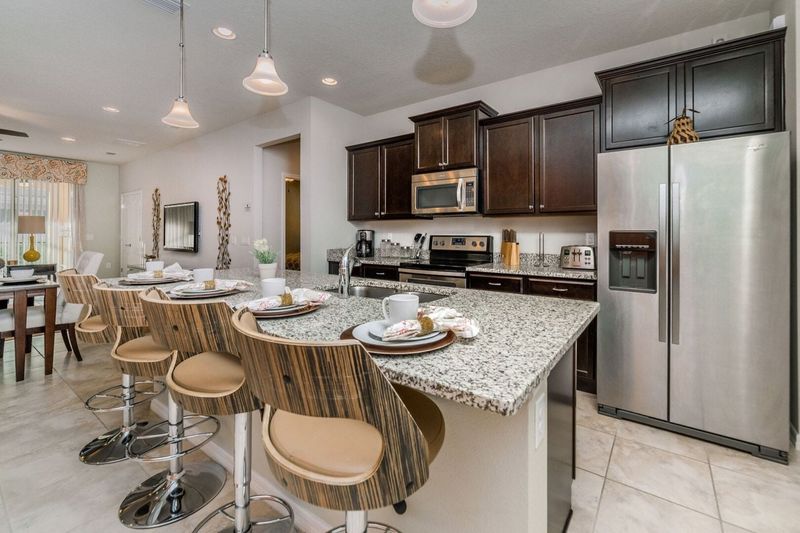 Kitchen Bar