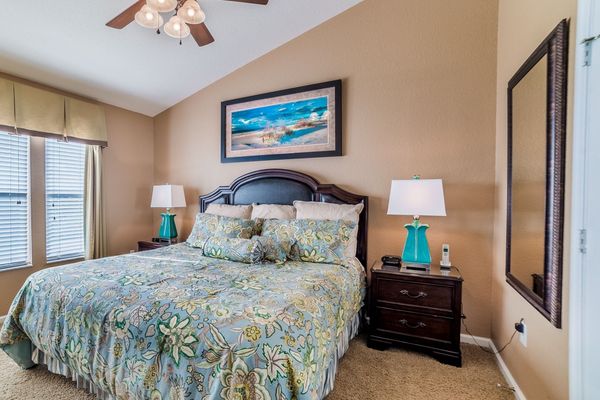 Master King Bedroom 1 Upstairs
Attached Bathroom
Tub/Shower Combo