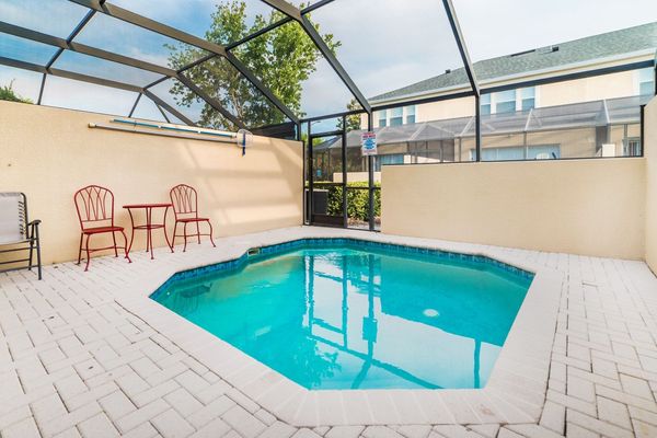 Pool (Angle)
Pool Faces South