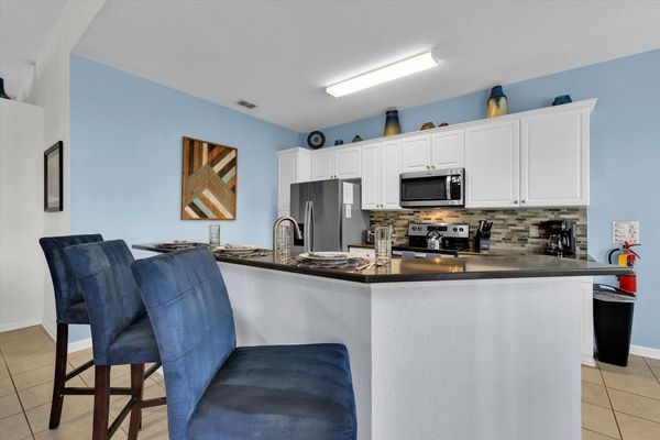 Kitchen (Angle)
