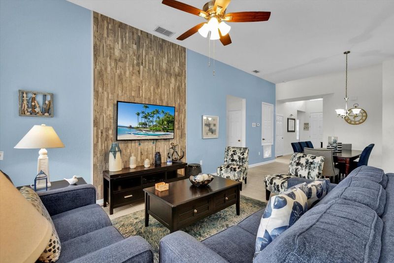 Living Room
55" TV