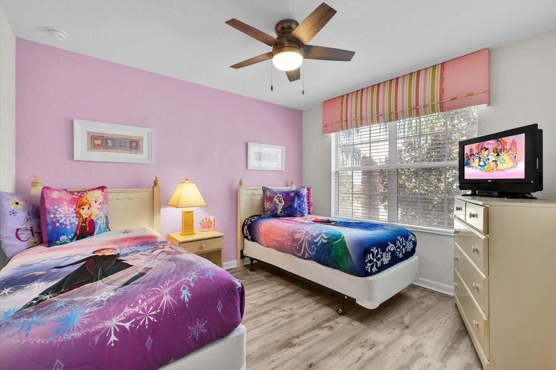 Two Twins Bedroom 5 Upstairs
Frozen Theme