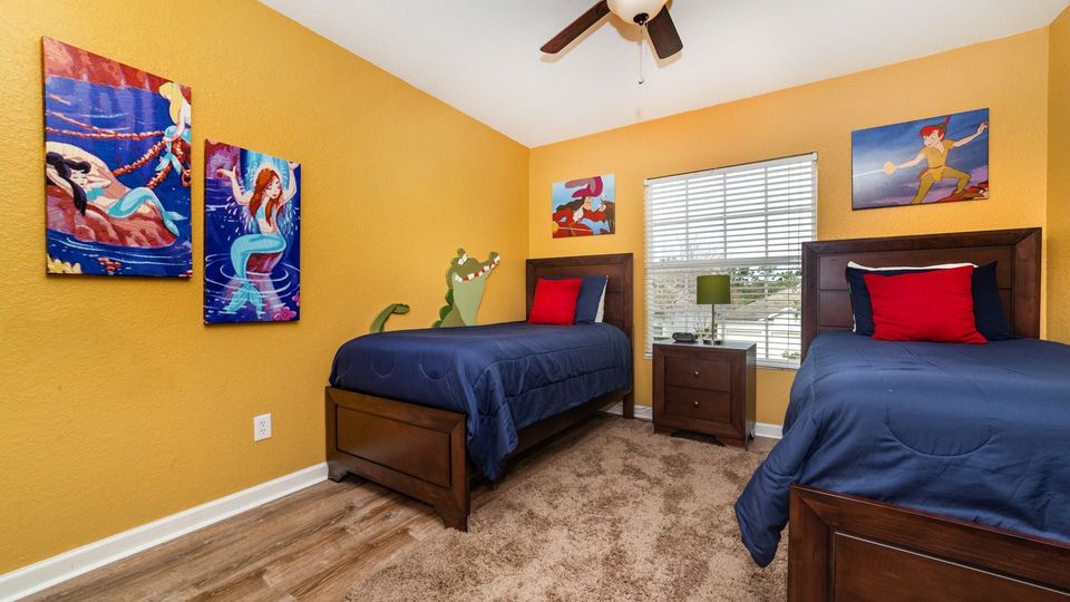 Two Twins Bedroom 5 Upstairs
32" TV Blu-Ray
