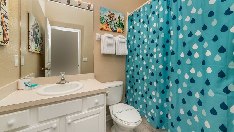 Hall Bathroom 3 Downstairs
Tub/Shower Combo