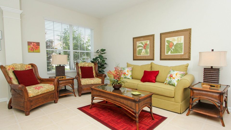 Living Room
In Front
50" Roku TV
Not Shown