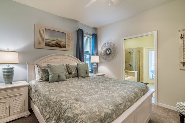 Master King Bedroom 1 Downstairs
Attached Bathroom
Tub and Shower