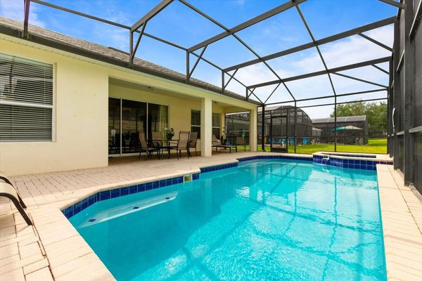 Pool Deck (Angle)