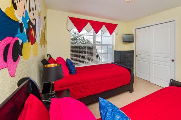 Two Twins Bedroom 5
32" Roku TV
TV has been replaced since this picture was taken