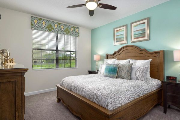 King Suite Bedroom 2 Downstairs
Attached Bathroom
50" TV