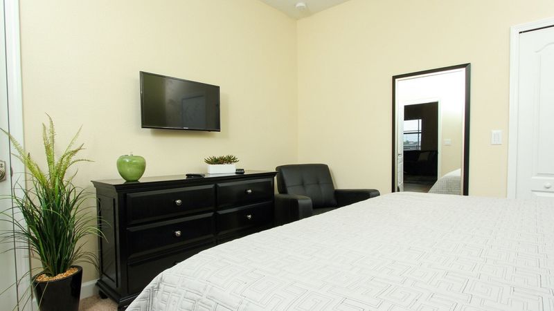King Suite Bedroom 2 (Angle)
42" Smart TV