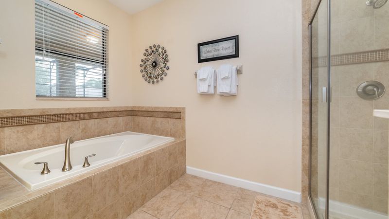 Master King Bathroom 1 Downstairs
Shower and Tub