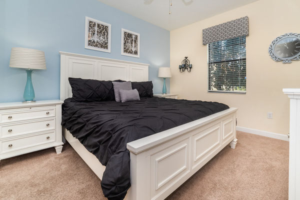 King Suite Bedroom 2 Downstairs
Attached Bathroom